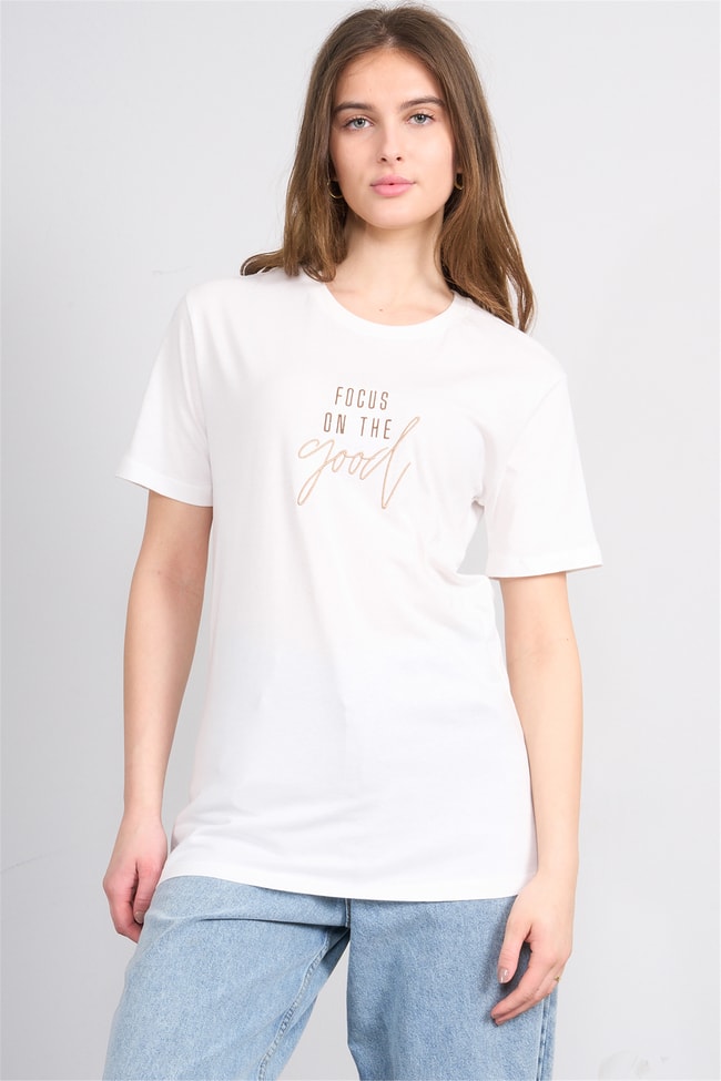 C.K Y26 8957 Fithit Byn B.Yk Regular Nakışlı T-shirt Krem