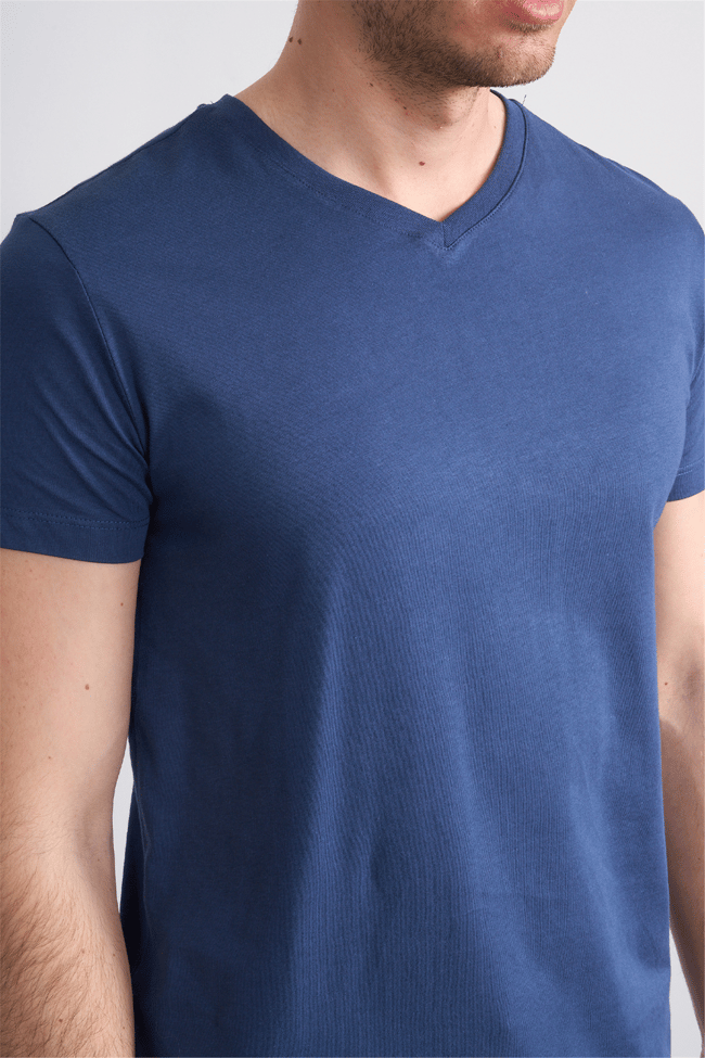 Çetinkaya Mentality 2772 V Yaka Slimfit Basic T-shirt İndigo