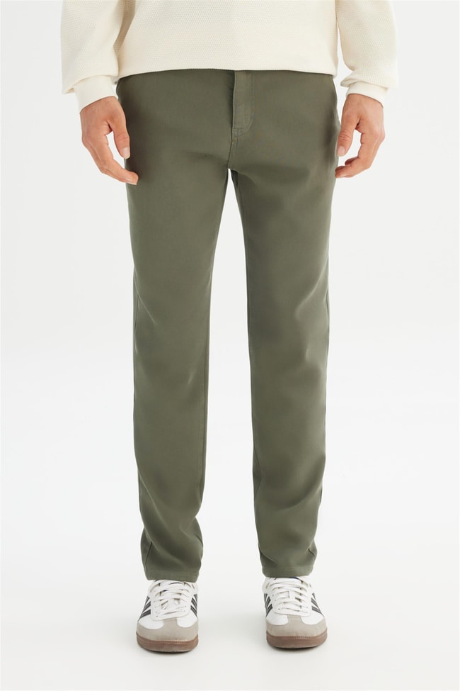 Lee Lm0400001 801 Khakı Erkek Regular Normal Bel Dar Paca Orme Chıno Jogger Pantolon