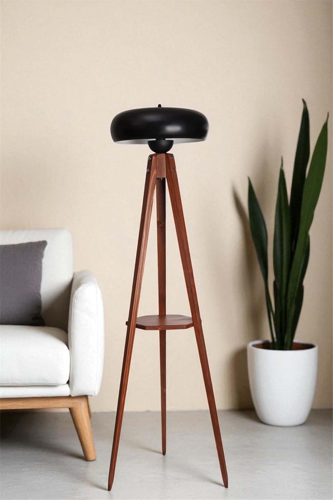 Lumexx Sehbalı Tripod Ceviz Lambader Smith Siyah Başlıklı
