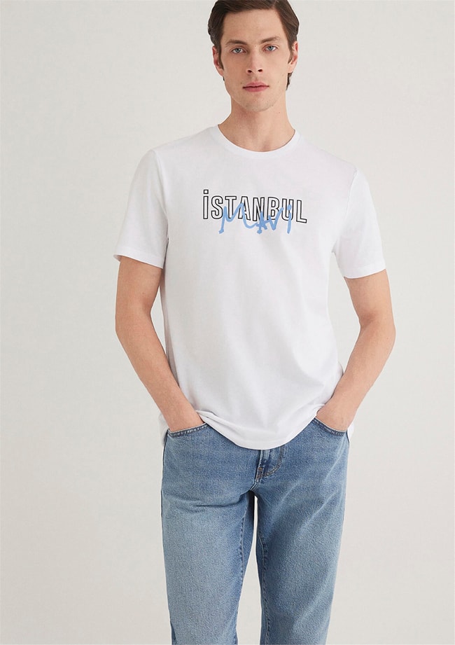 Mavi M067114-620 Beyaz Erkek Regular İstanbul Baskılı T-Shirt