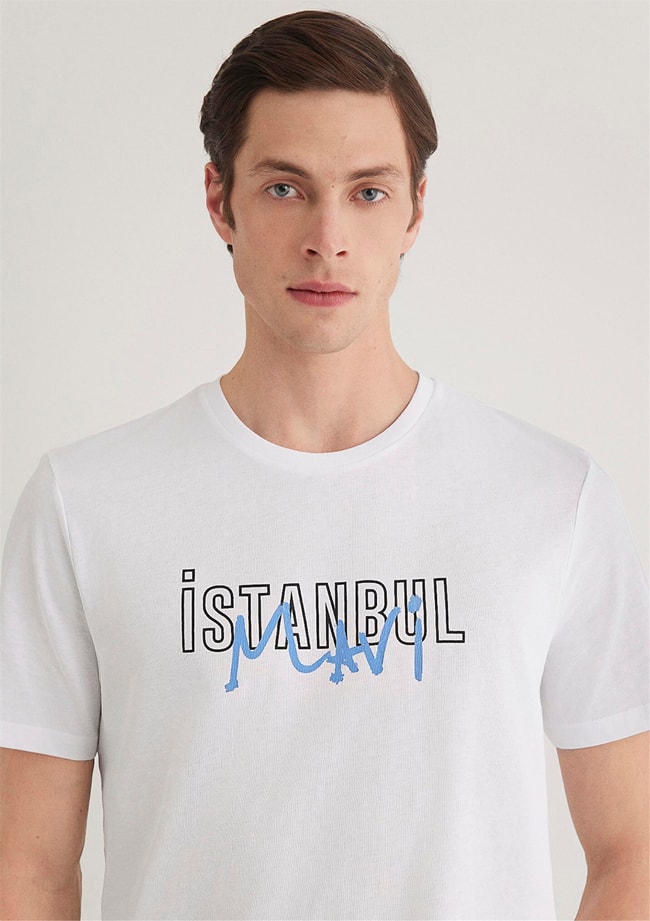 Mavi M067114-620 Beyaz Erkek Regular İstanbul Baskılı T-Shirt