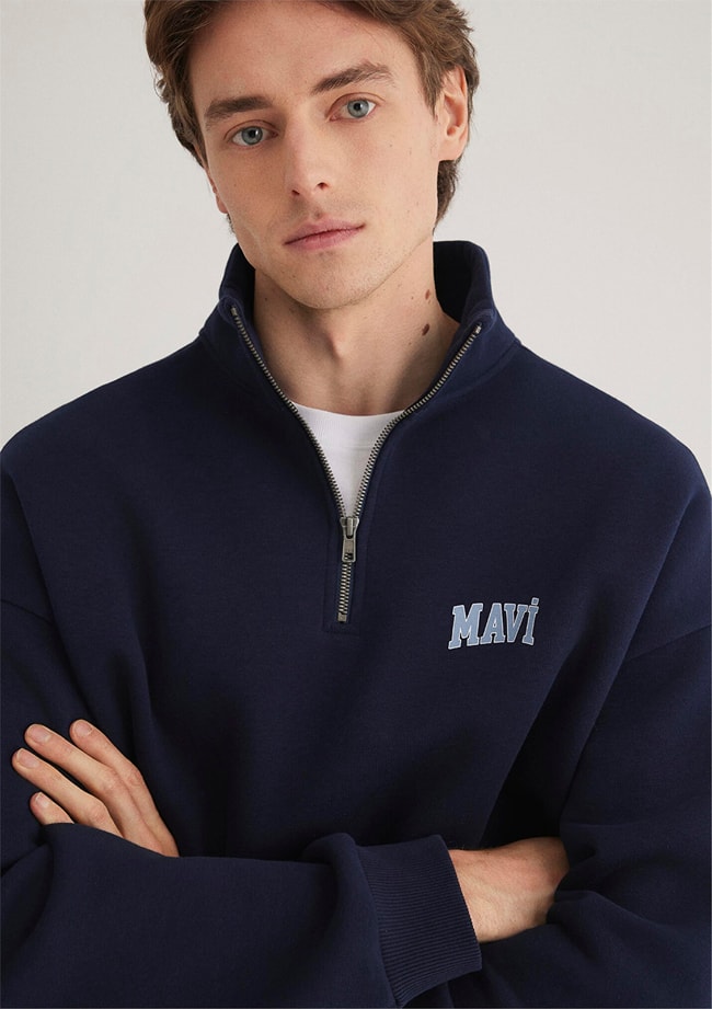 Mavı M0S10208-70497 Derın Lacıvert Erkek Boxy Yarım Fermuarlı Logo Sweatshırt