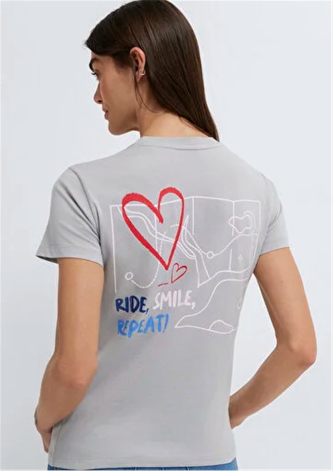 Mavi Y26 M1613860-70075 Açık Gri Kadın Slim Bisiklet Baskılı T-shirt