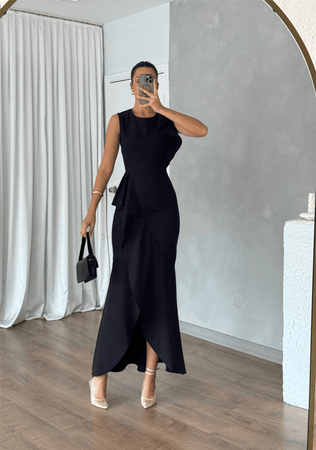 Nesil Y26 Eu3151 Siyah Kadın Volanlı Asimetrik Elbise S-Xl
