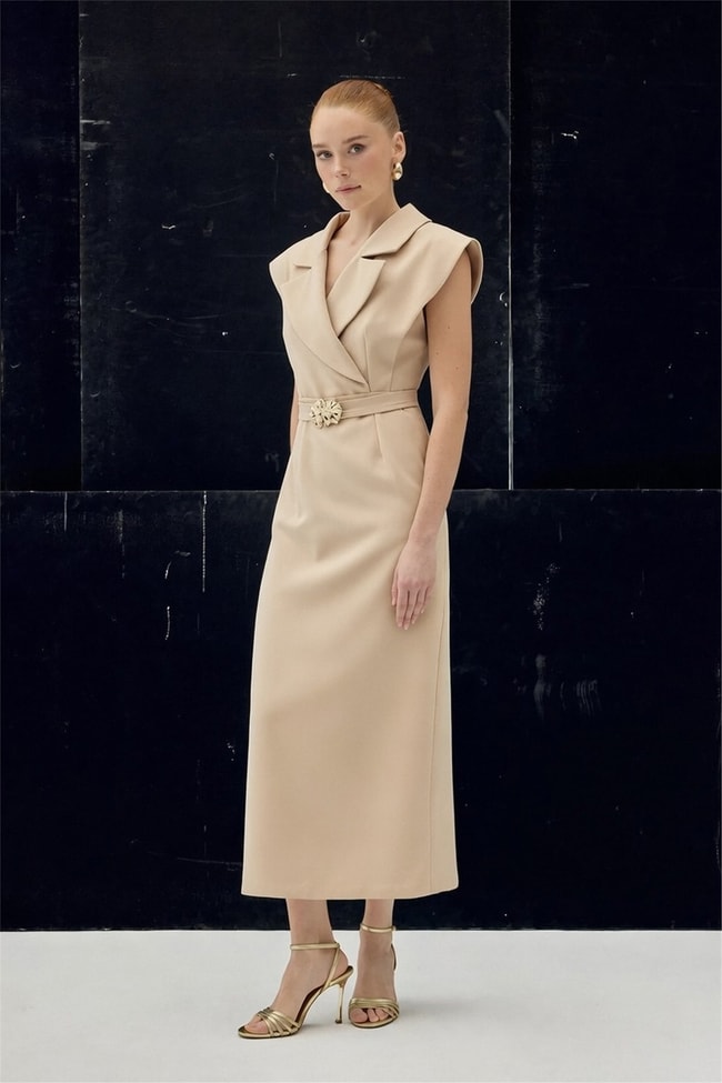 Sateen Y26 1980-3083 Aksesuar Detaylı Maxi Elbise Bej Kadın