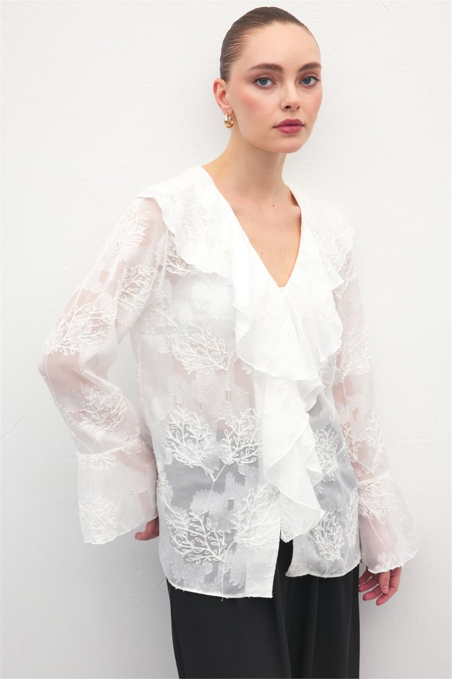 Sateen Y26 2142-2196 Fırfır Detaylı Nakışlı Gömlek Ekru