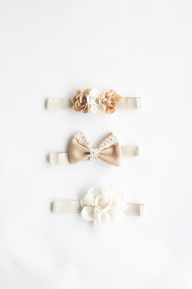 Kız Bebek Pamuklu 3'lü Çiçek ve Dantel Fiyonklu Bandana Seti 