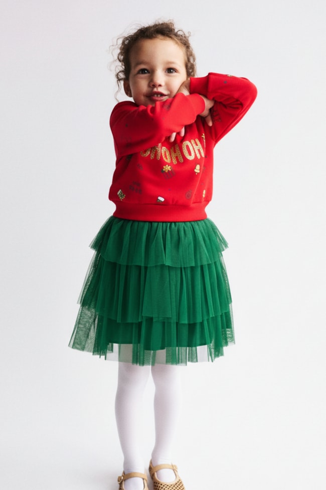 Kız Çocuk Pamuklu Kırmızı Sweatshirt ve Yeşil Tül Etek Takım - Yılbaşı Konseptli
