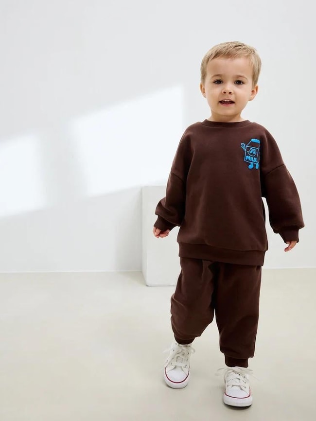 Erkek Çocuk Pamuklu Kahverengi Choco Milk Baskılı Eşofman Takım - Rahat Günlük Stil