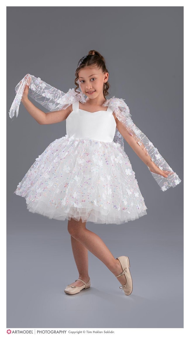 Kız Çocuk Beyaz Çiçek  Tüllü Abiye Omuz Bağlamalı Model Elbise 