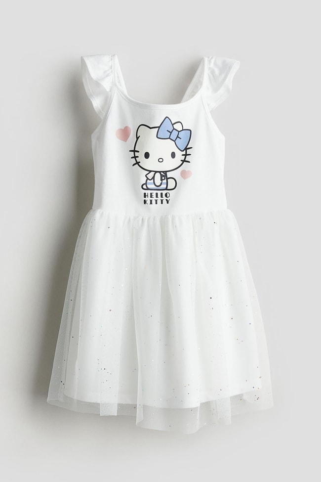 Kız Çocuk Hello Kitty Baskılı Tüllü Beyaz Elbise - Sevimli ve Şık Tasarım