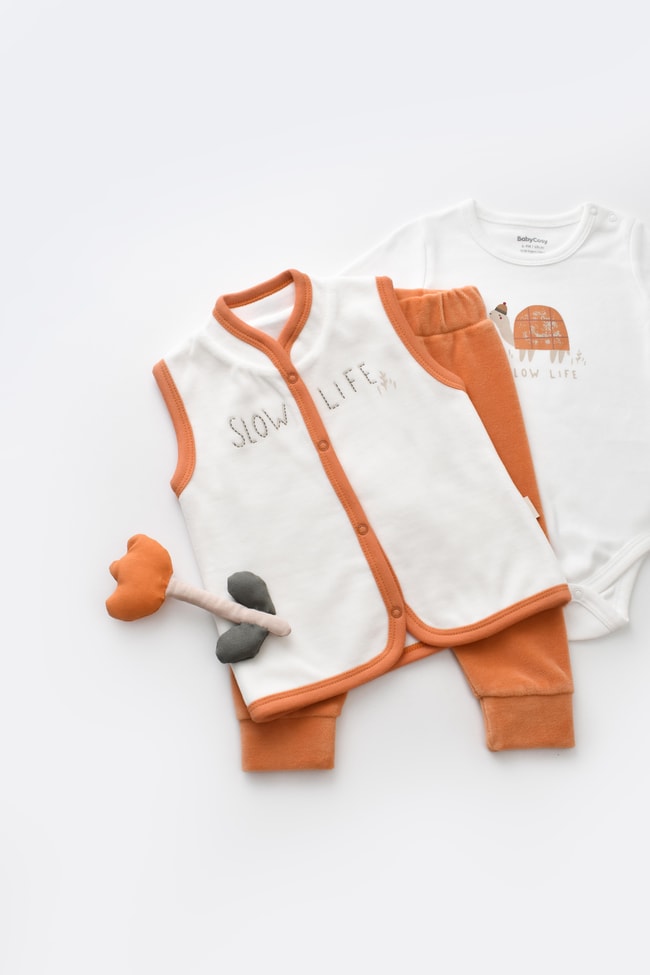 Unisex Bebek Organik Kadife Pamuklu Kaplumbağa Desenli Alt-Üst Takım - Body Yelek Pantolon