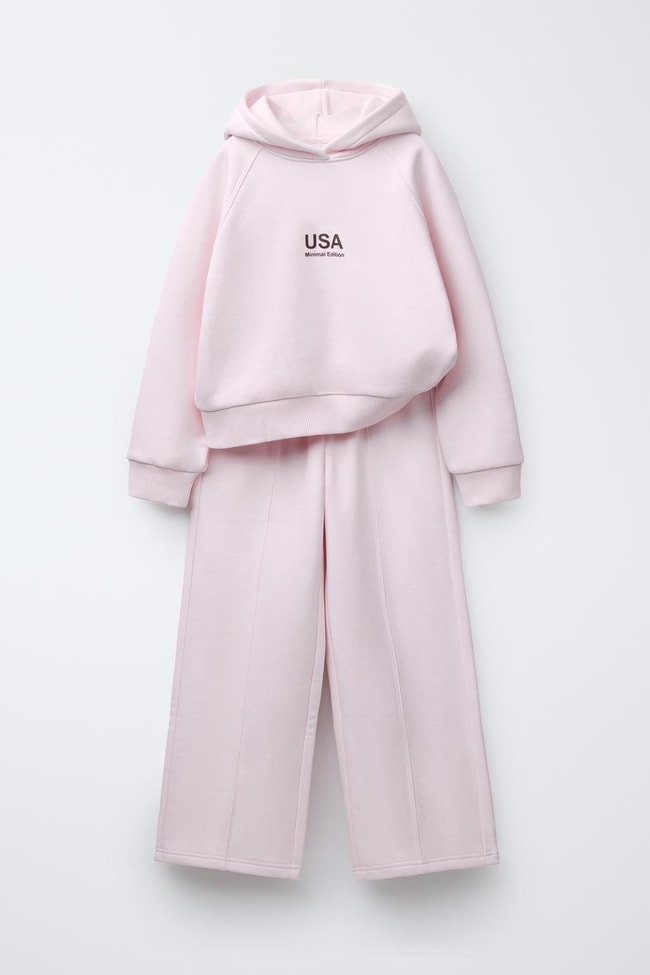 Kız Çocuk Pamuklu Pudra Kapüşonlu Sweatshirt ve Geniş Paça Eşofman Takım – Minimal Rahat Tarz