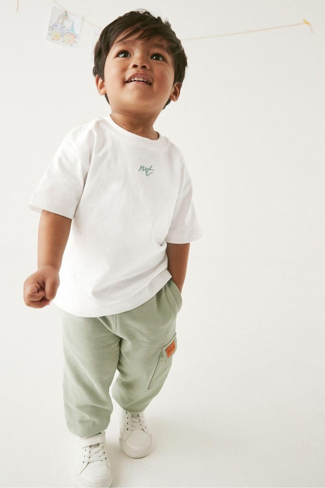 Erkek Çocuk Desenli Beyaz Pamuklu T-shirt Çizgili Jogger Eşofman Alt-üst Takım