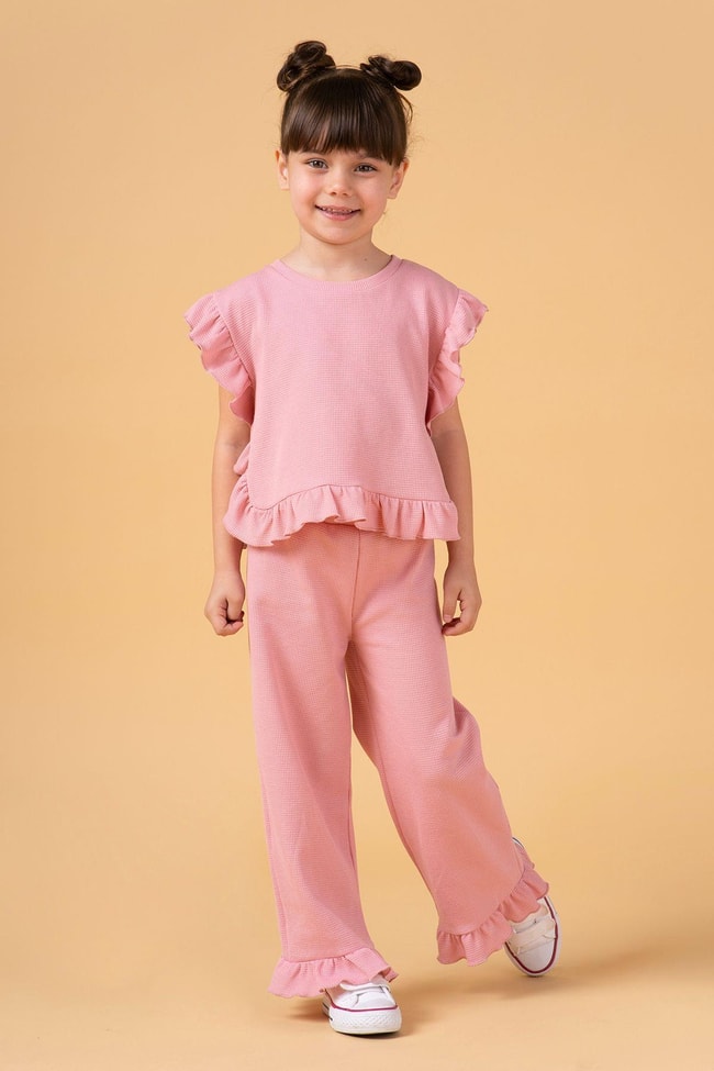 Kız Çocuk Pamuklu Pembe Fırfırlı Takım - Kısa Kollu Üst ve Bol Paça Pantolon