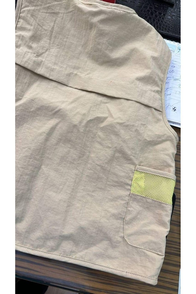 Unisex Bej Su Geçirmez Kumaş Yelek