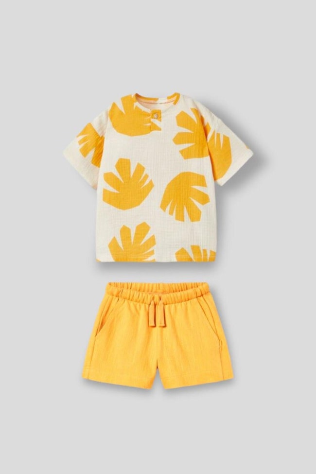 Erkek Çocuk Sarı Hawaii Yaprak Desenli Pamuklu T-shirt Şort Alt-Üst Takım