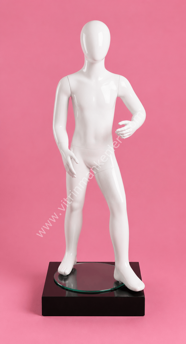 ÇOCUK VİTRİN BOY MANKEN