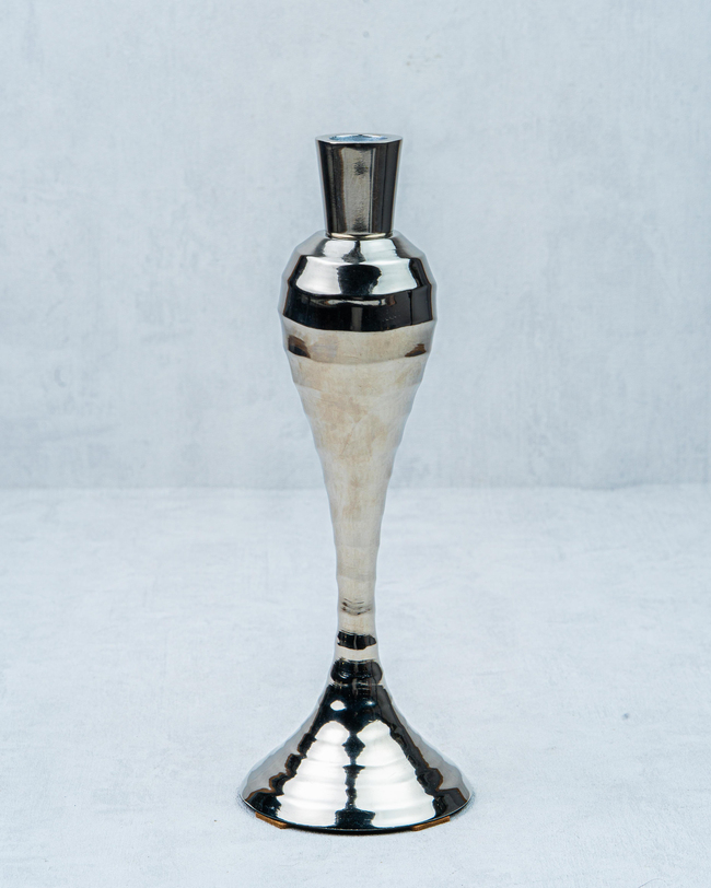 DekuvaCIARA NICKEL MEDIUM CANDLE HOLDERLAMEDORE 1AG-084M