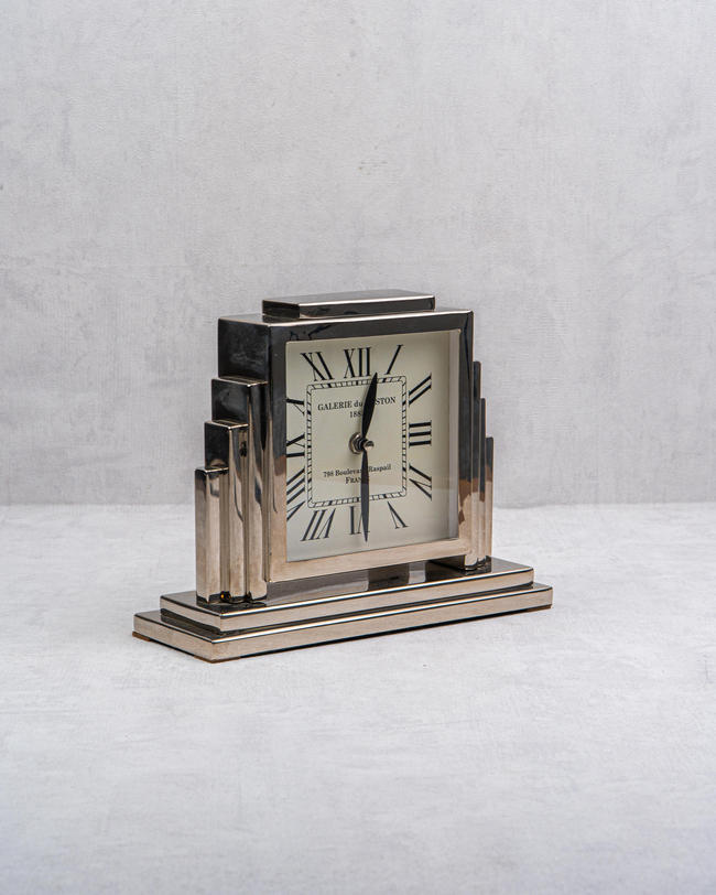 DekuvaGÜMÜŞ MASA SAATİBY SEZER CLOCK-3501