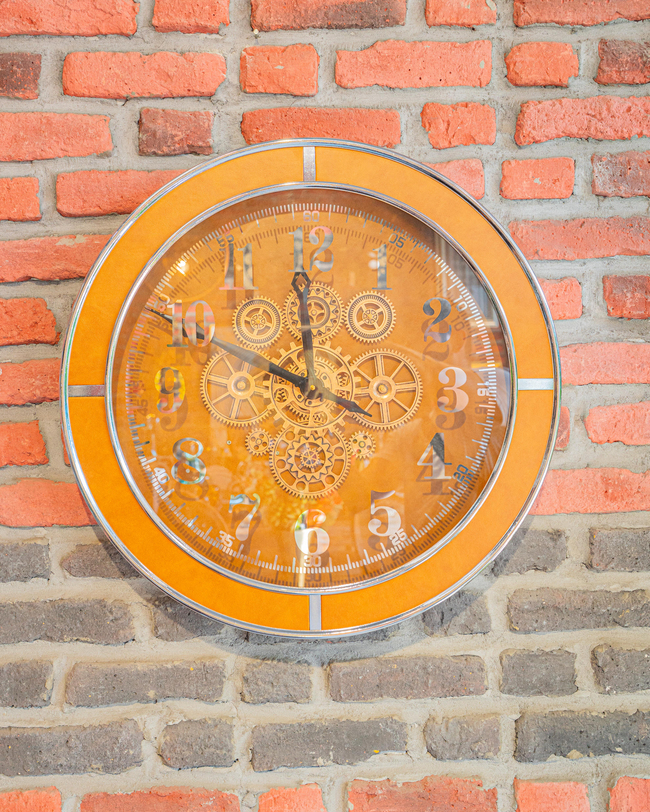 DekuvaKOYU RENKLİ DERİ KAPLAMA LÜX ÇARKLI GÜMÜŞ SAAT 60CMINVEE HOME TIME-440
