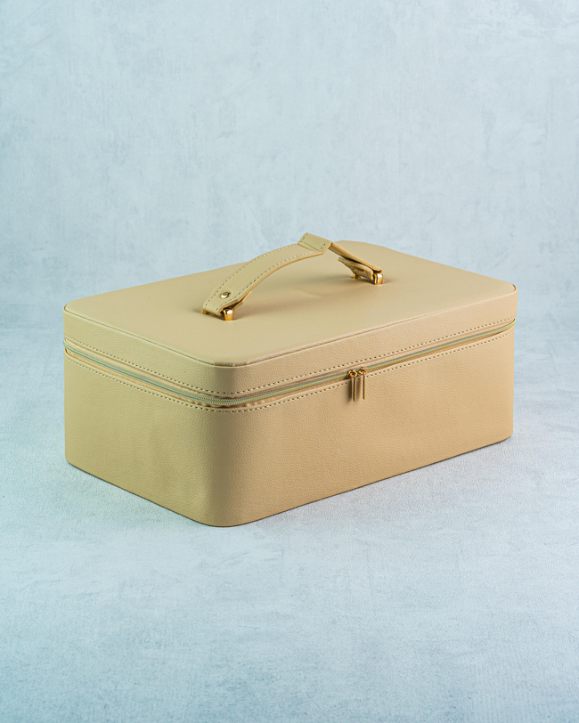 DekuvaVİTALE GOLD DİKDÖRTGEN DERİ KUTUEVDEMA AK.LD0102