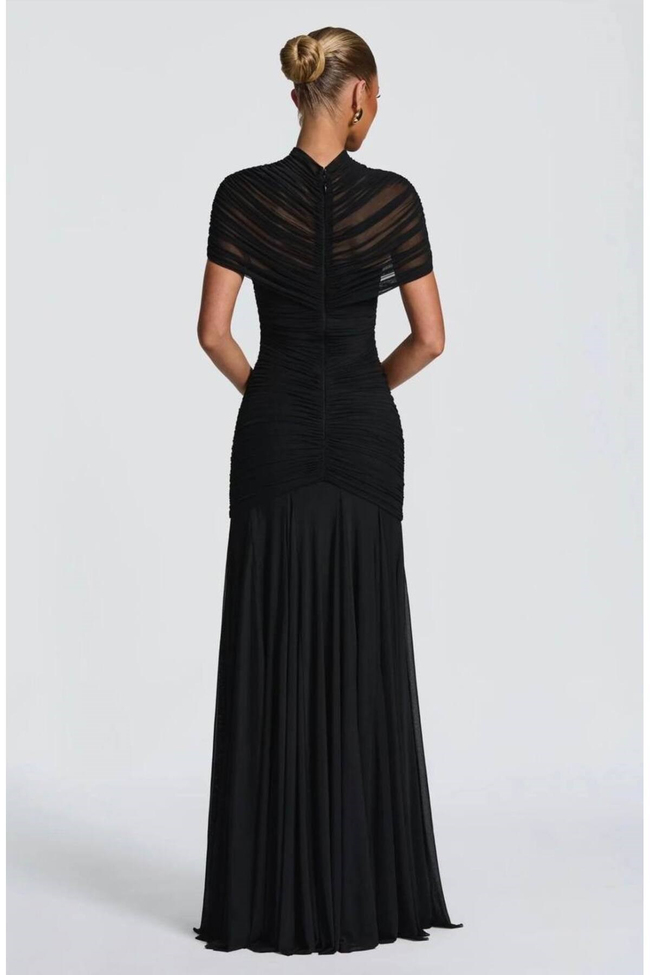 Kadın Full Likralı Tensel Tül Kumaş Içi Full Astarlı Gizli Fermuarlı Drape Detaylı Maxi Boy Abiye Elbise