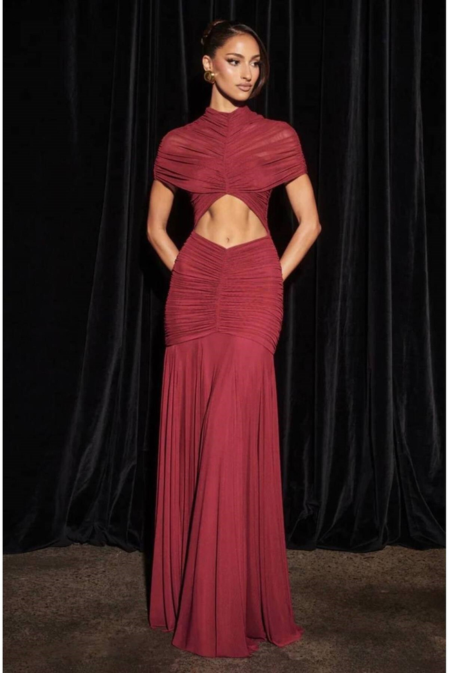 Kadın Full Likralı Tensel Tül Kumaş Içi Full Astarlı Gizli Fermuarlı Drape Detaylı Maxi Boy Abiye Elbise