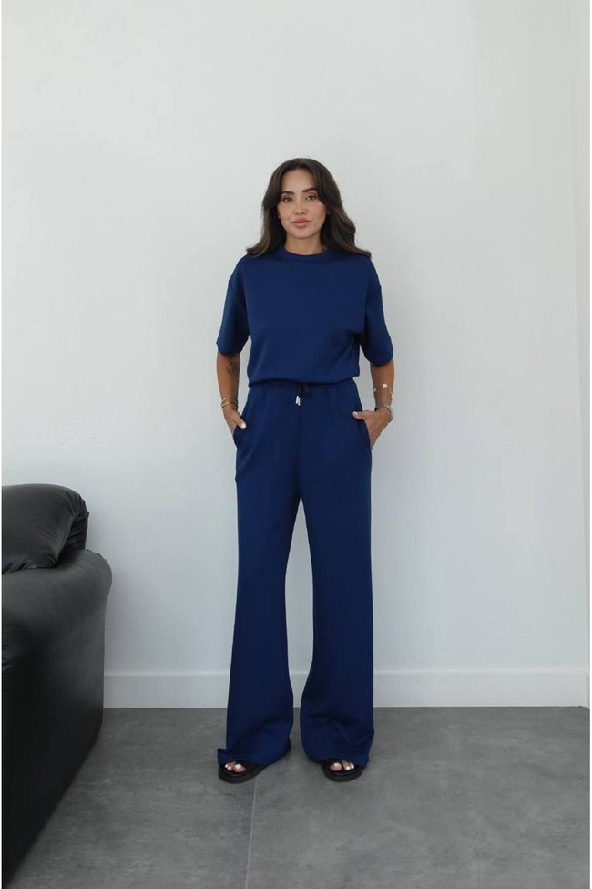 Kadın Oversize Bisiklet Yaka Tişört ve Geniş Paça Rahat Kesim Alt Üst Takım