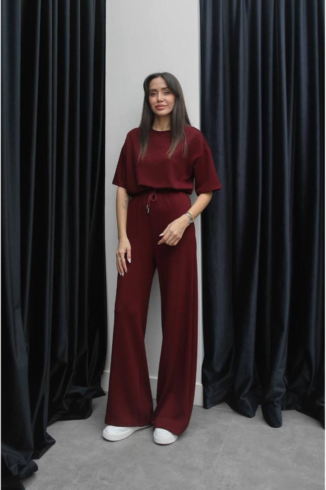 Kadın Oversize Bisiklet Yaka Tişört ve Geniş Paça Rahat Kesim Alt Üst Takım