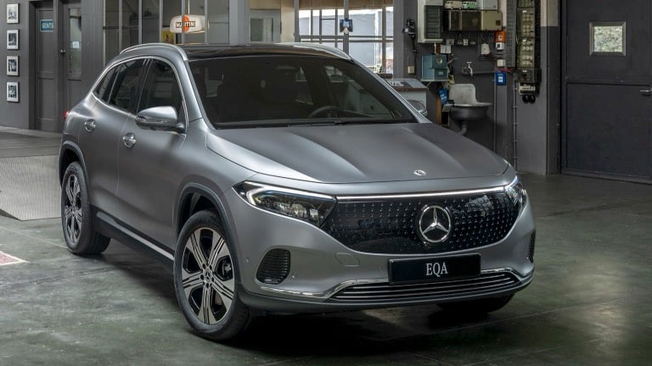 Mercedes-Benz EQA 300 4MATIC (2023)