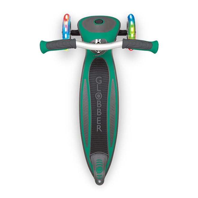 Globber Master Işıklı Katlanabilir Scooter - Koyu Yeşil