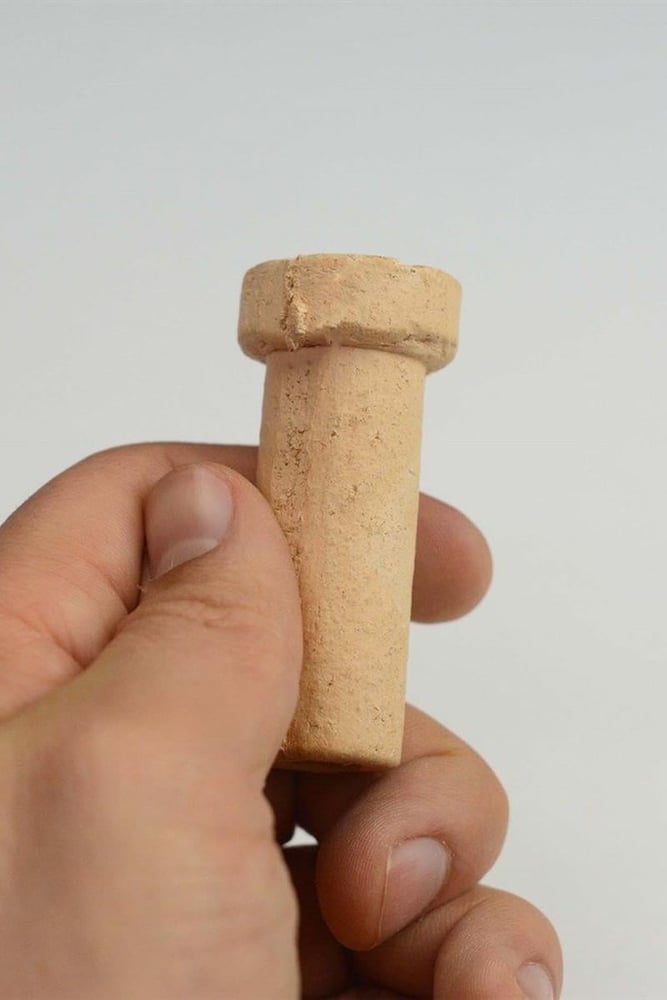 İzolatör