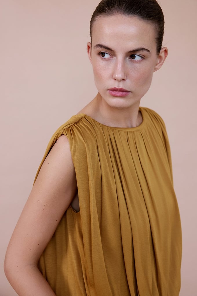 Crew Neck Knitted Tobacco Blouse