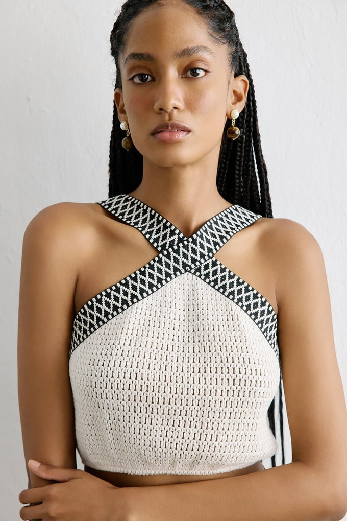 Sırt Bağlamalı Crop Ekru Bluz