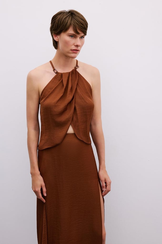 Accessory Detailed Halter Neck Brown Crop Blouse