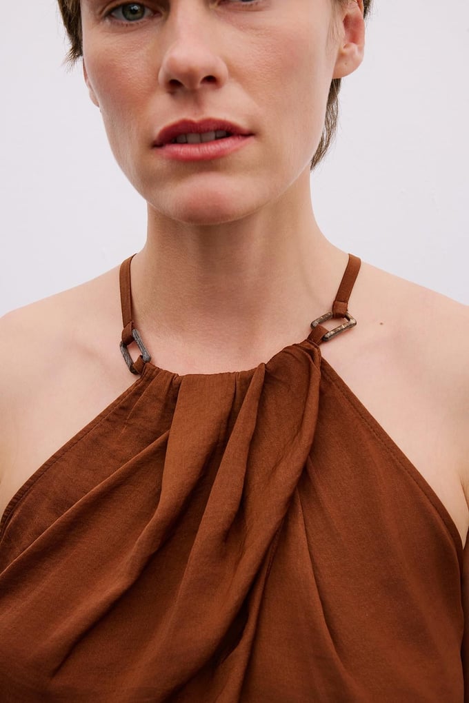 Accessory Detailed Halter Neck Brown Crop Blouse