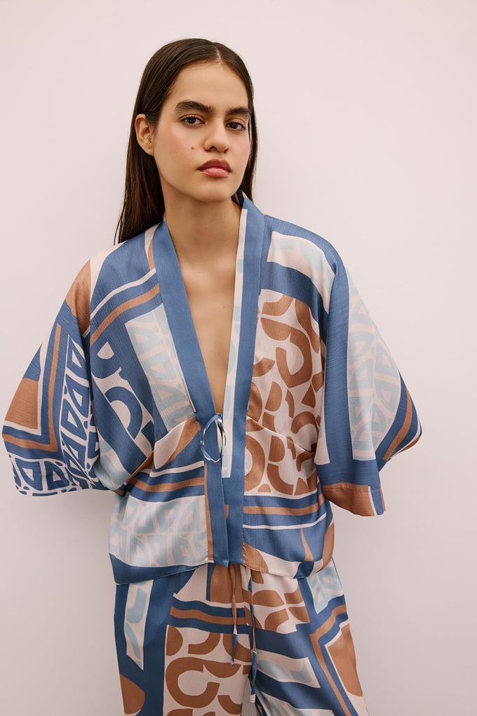 Tie-Up Patterned Indigo Kimono