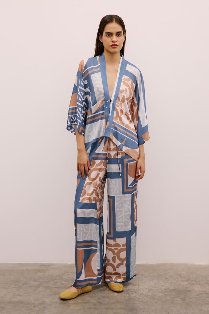 Tie-Up Patterned Indigo Kimono