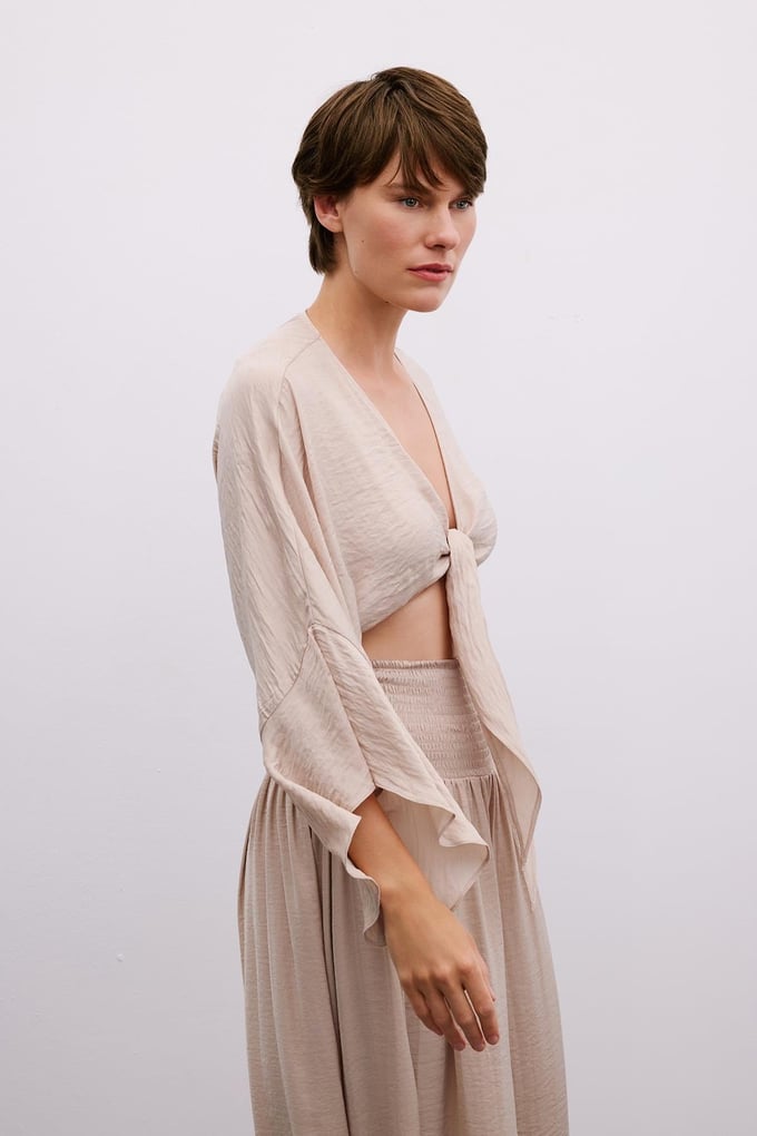 Bağlamalı Rahat Bej Crop Bluz