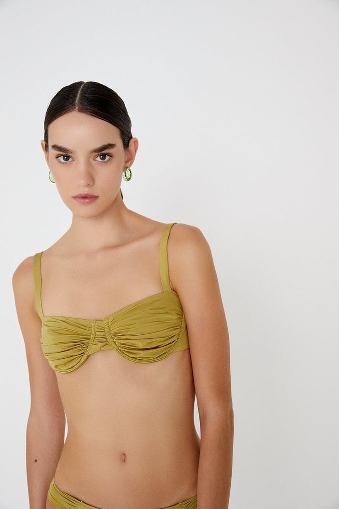 Büzgülü Yeşil Bikini Üstü