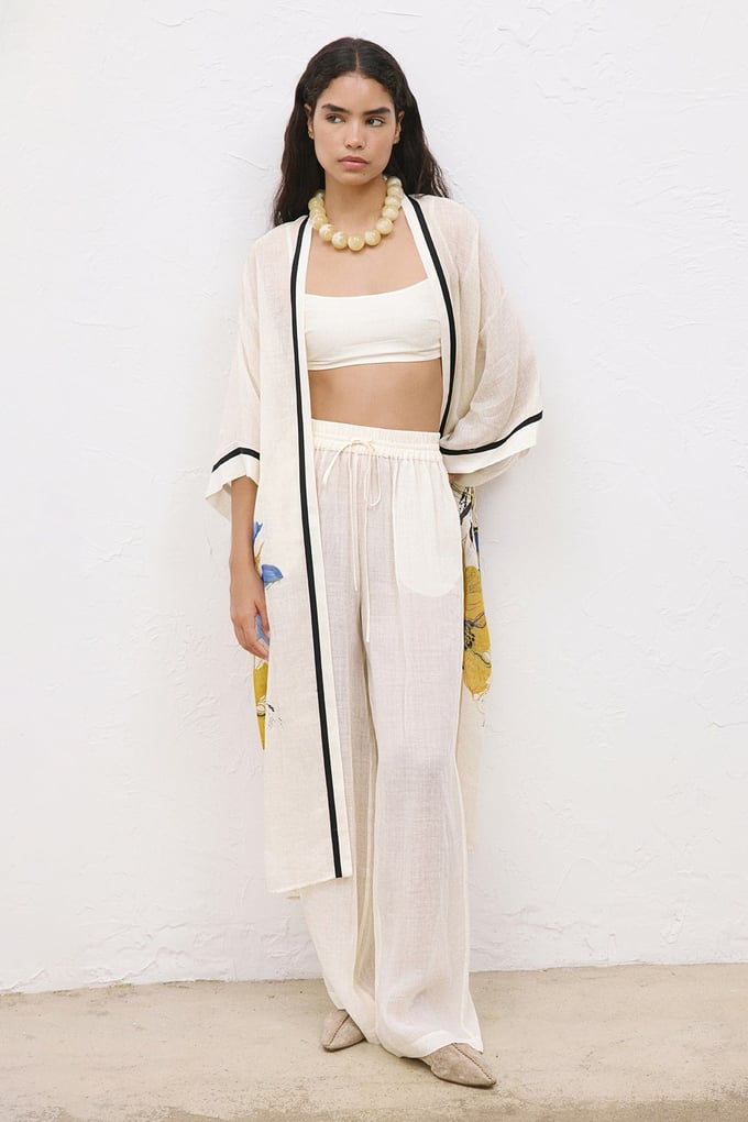 Off-Shoulder Black Striped Patterned Ecru Kimono