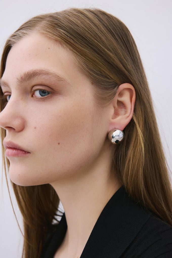 Elegant Round Silver Earrings