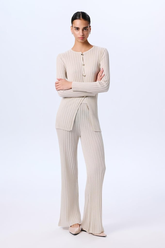 Gold Buttoned Glittery Long Sleeve Knit Cream Cardigan  