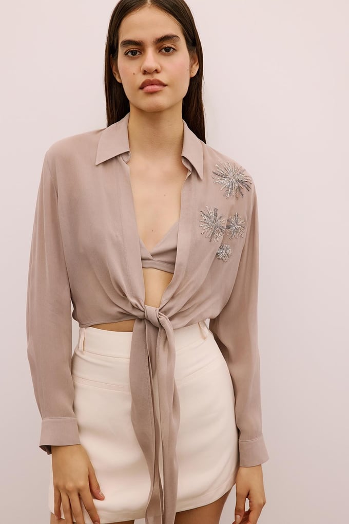 Payet İşlemeli Bağlamalı Vizon Crop Bluz