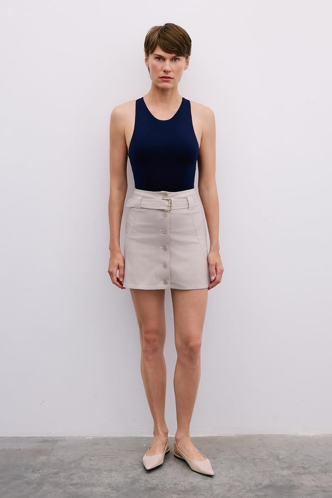 Elegant Belted Mini Grey Skirt