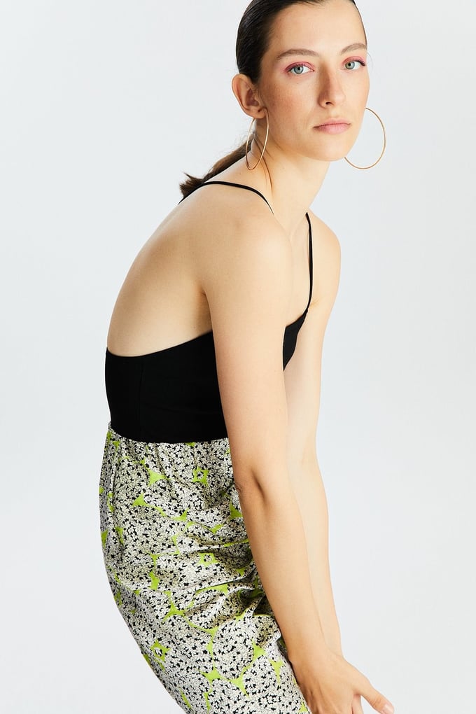 Siyah Askılı Triko Crop Top