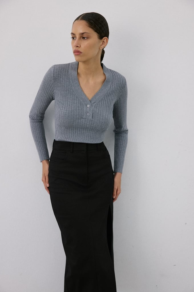V Neck Ribbed Knit Grey Sweater