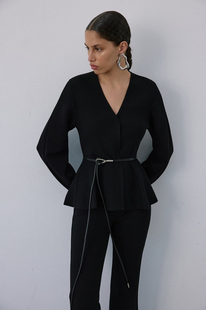 23026077 HIRKA